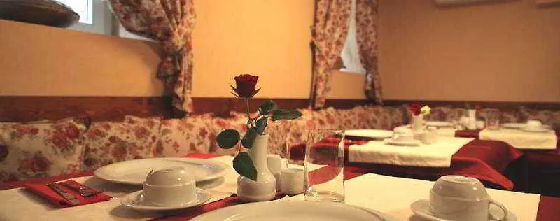 Hotel Vila 60 Tirana